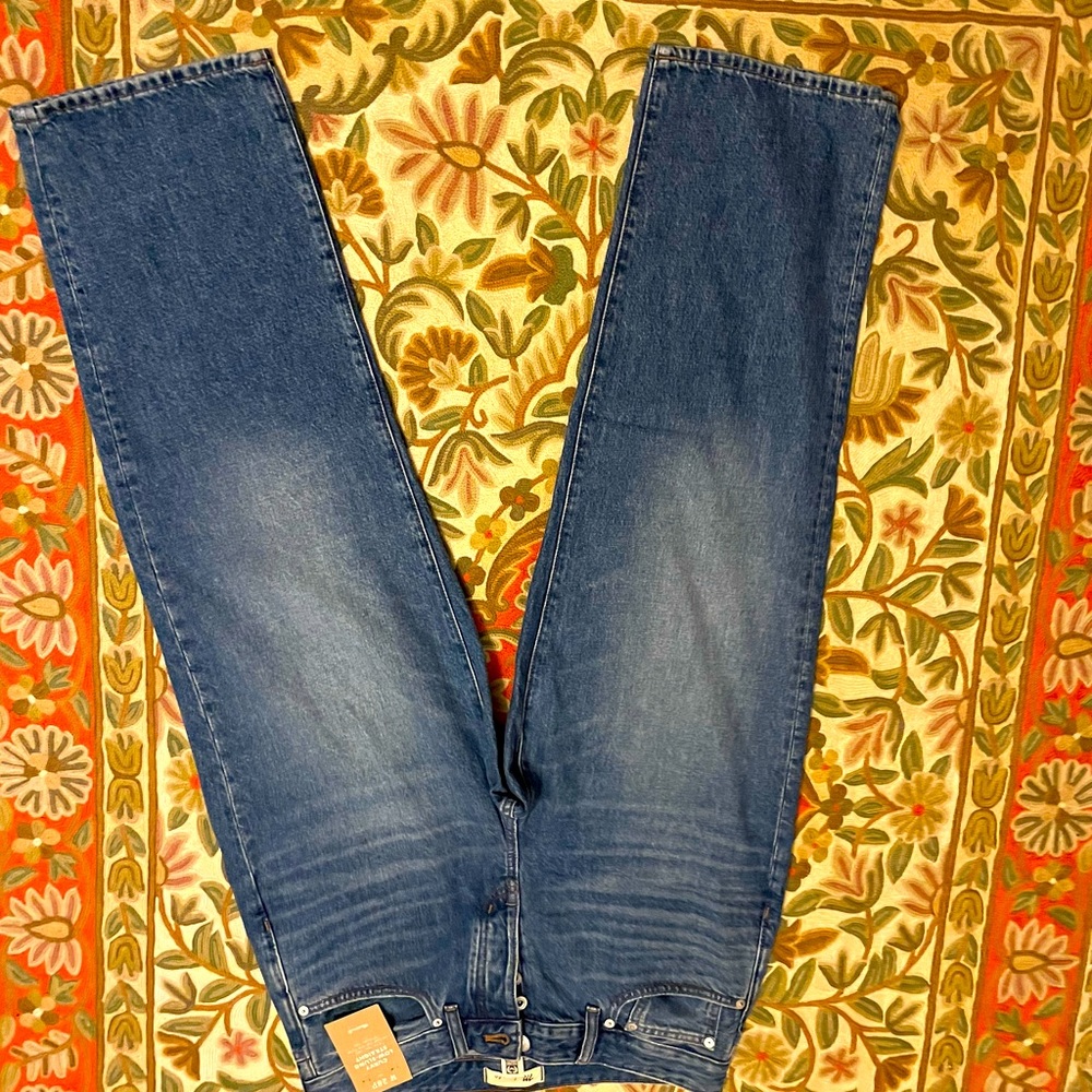 Madewell jeans never worn tags on.
